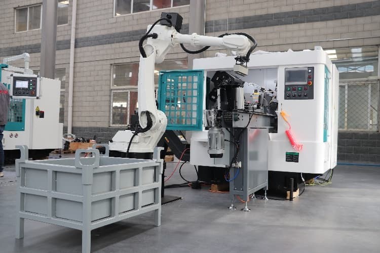 萬利機(jī)械高速圓鋸機(jī)+桁架機(jī)械手：智造未來，高效精準(zhǔn)的完美組合